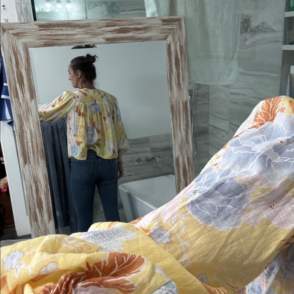 Floral yellow puff long sleeve blouse - Picture 7 of 7